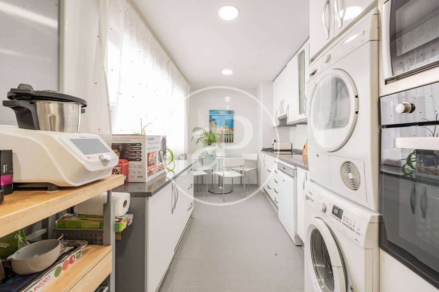 5 soveværelse Lejlighed til salg i Madrid by - € 2.300.000 (Ref: 9042549)