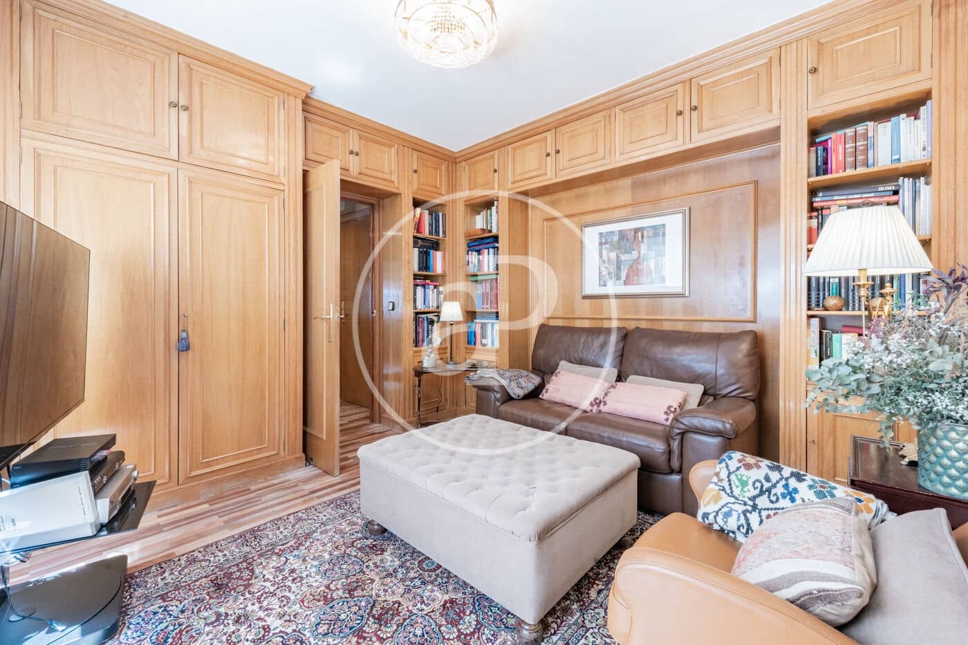 5 soveværelse Lejlighed til salg i Madrid by - € 2.300.000 (Ref: 9042549)