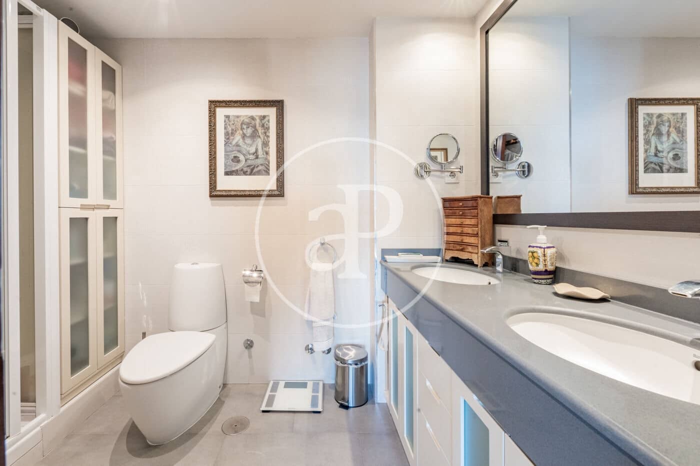 5 soveværelse Lejlighed til salg i Madrid by - € 2.300.000 (Ref: 9042549)