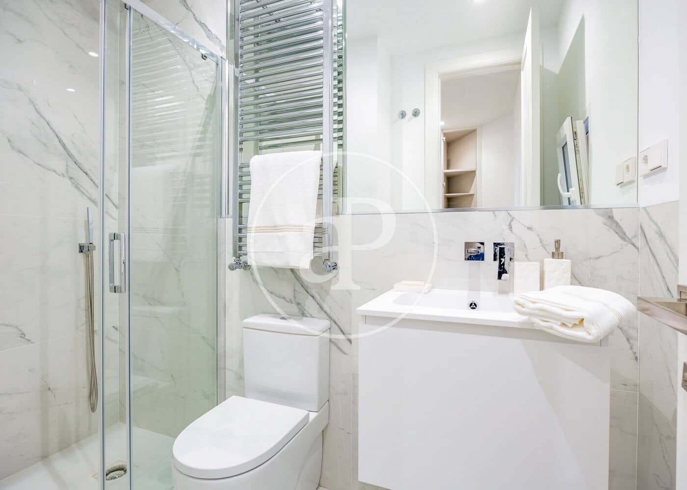 4 bedroom Apartment for sale in Madrid city - € 3,900,000 (Ref: 9042550)