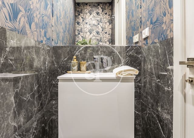 4 bedroom Apartment for sale in Castellana, Madrid city - € 3,900,000 (Ref: 9042550)