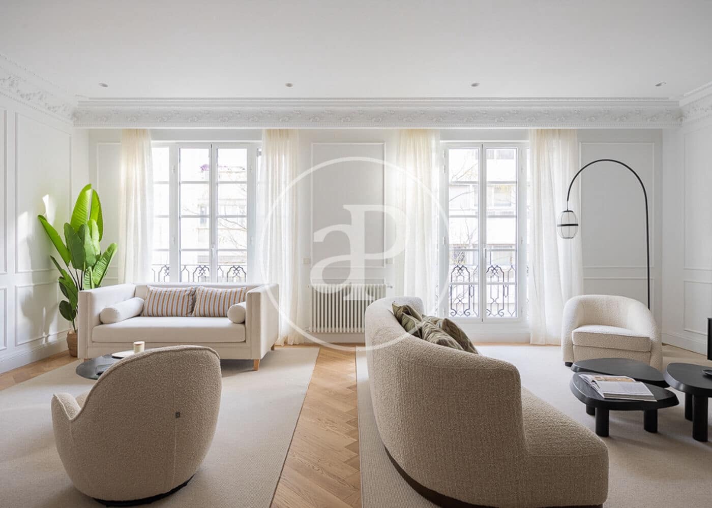 4 bedroom Apartment for sale in Madrid city - € 3,900,000 (Ref: 9042550)