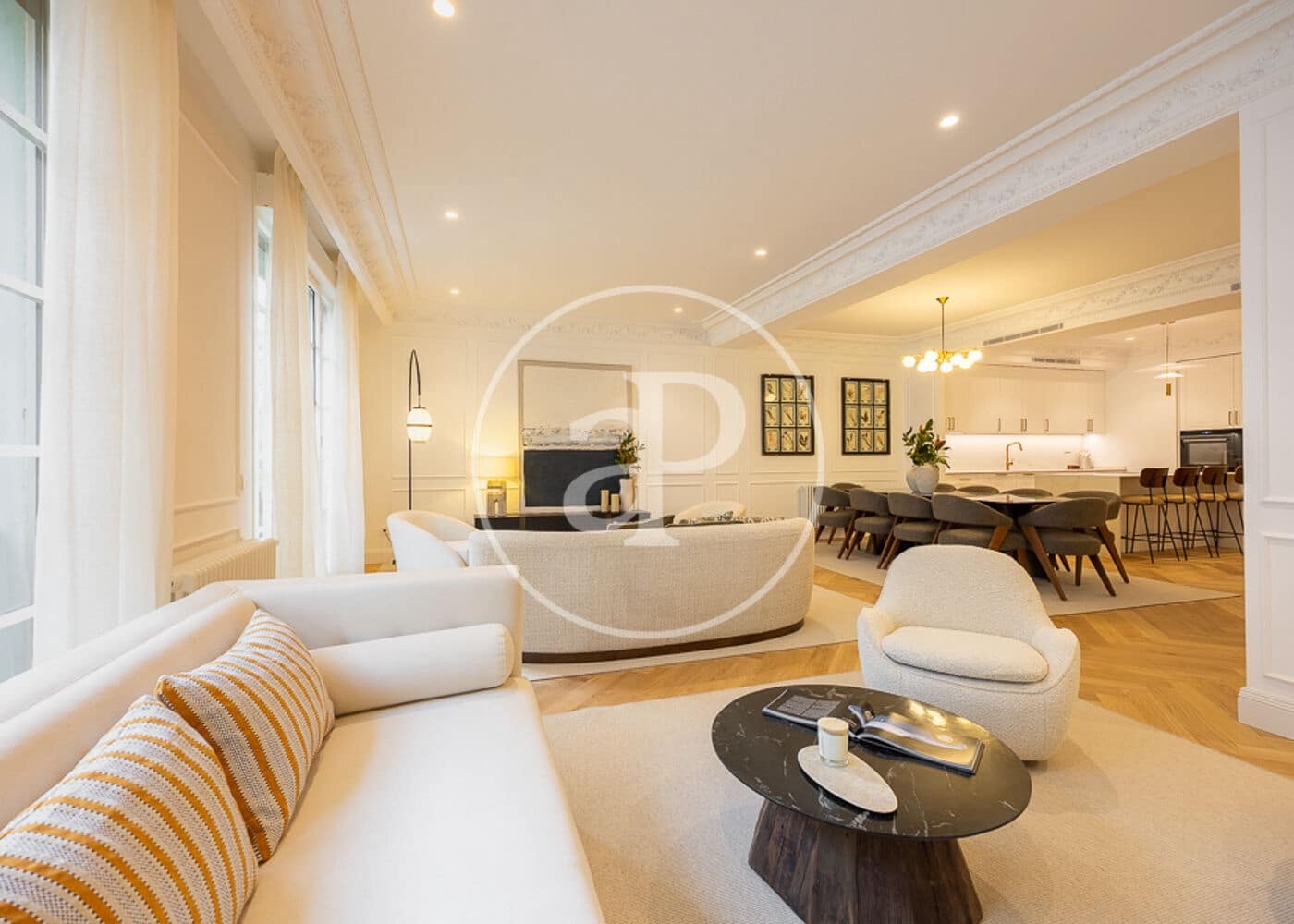 4 bedroom Apartment for sale in Madrid city - € 3,900,000 (Ref: 9042550)