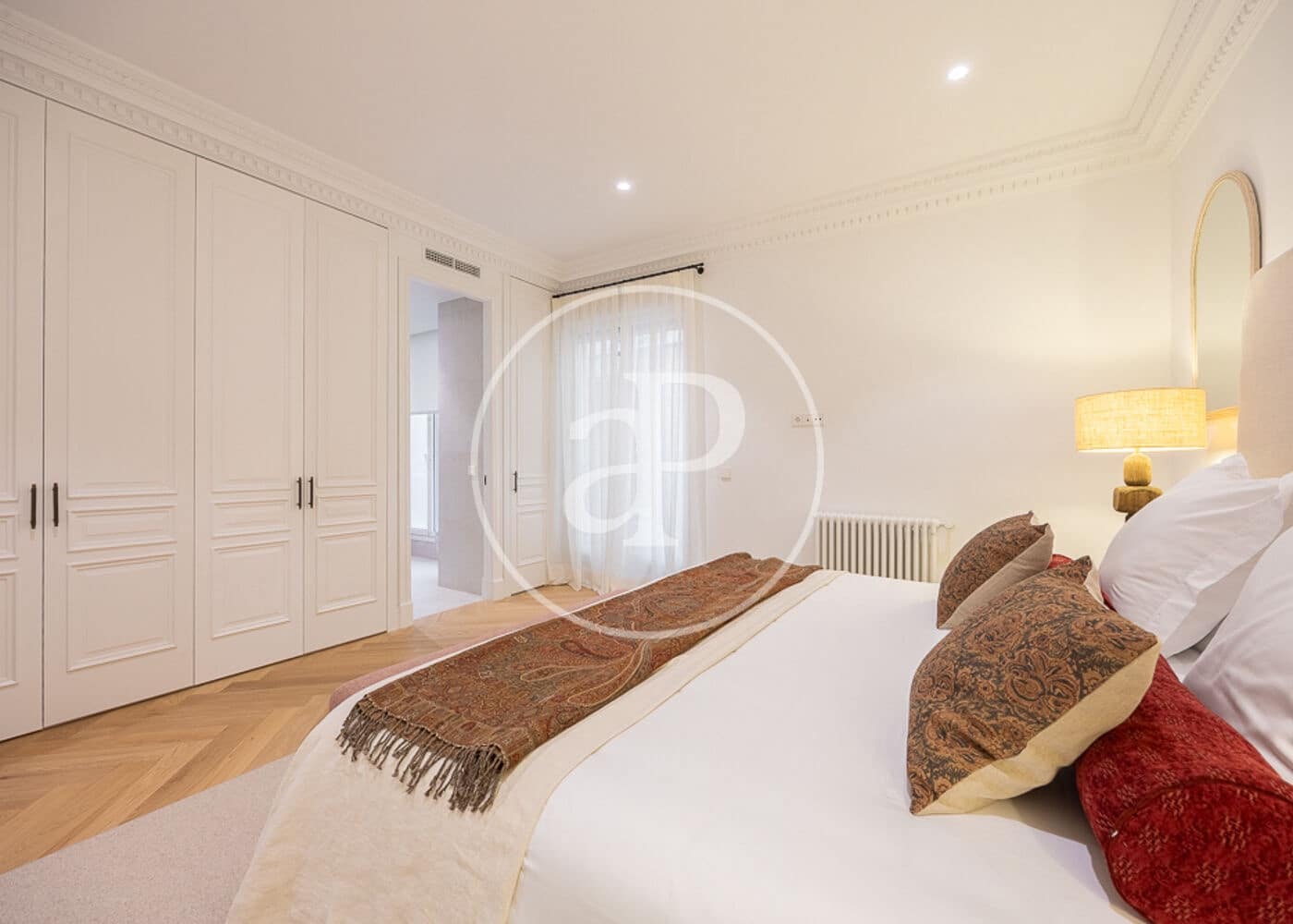 4 bedroom Apartment for sale in Madrid city - € 3,900,000 (Ref: 9042550)