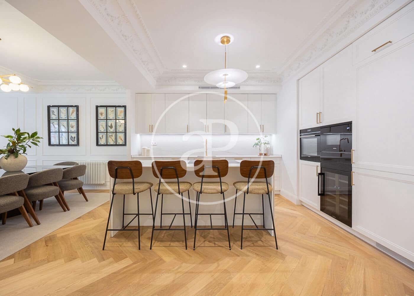 4 bedroom Apartment for sale in Madrid city - € 3,900,000 (Ref: 9042550)