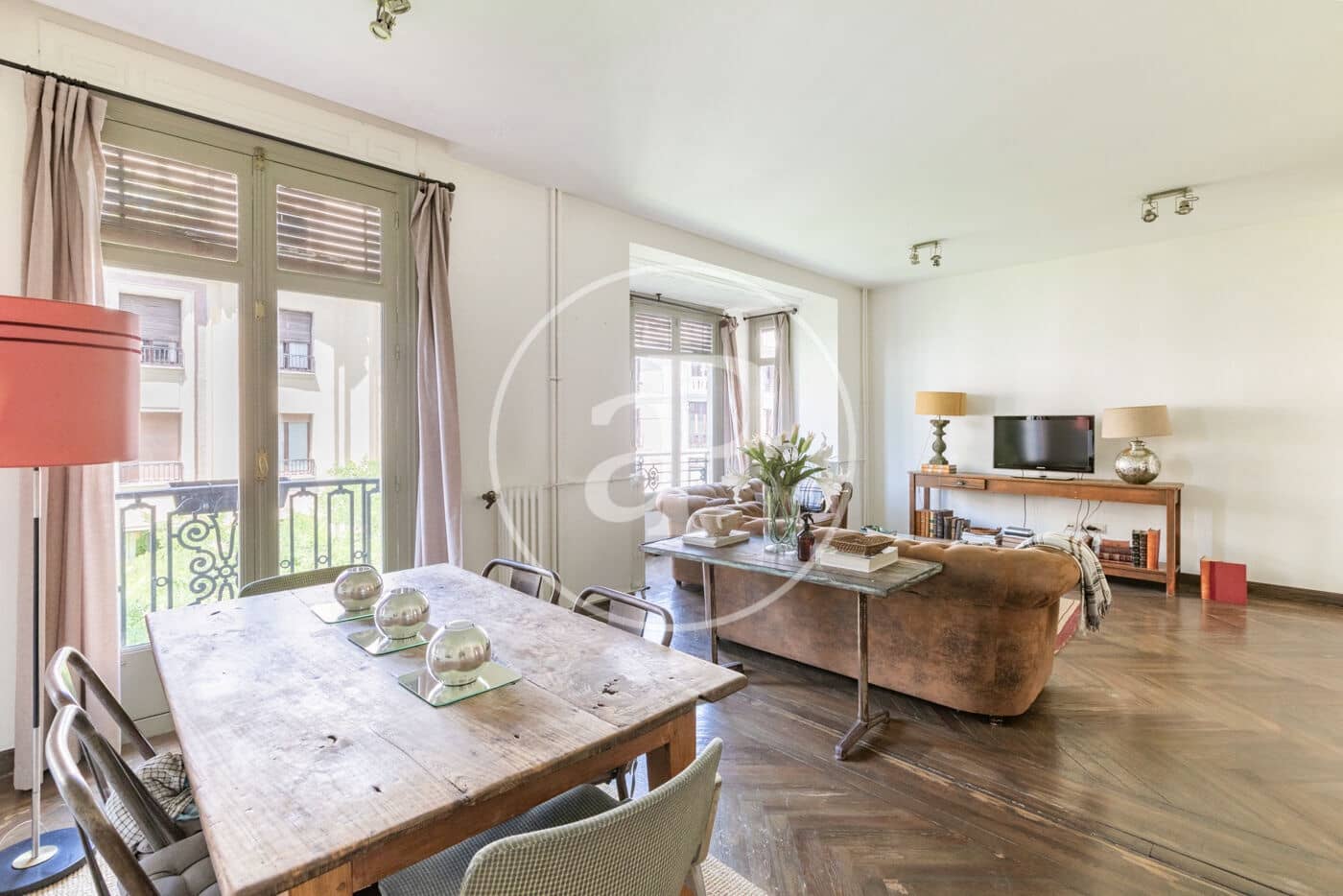 2 sovrum Lägenhet att hyra i Madrid stad - 3 900 € (Ref: 9042555)