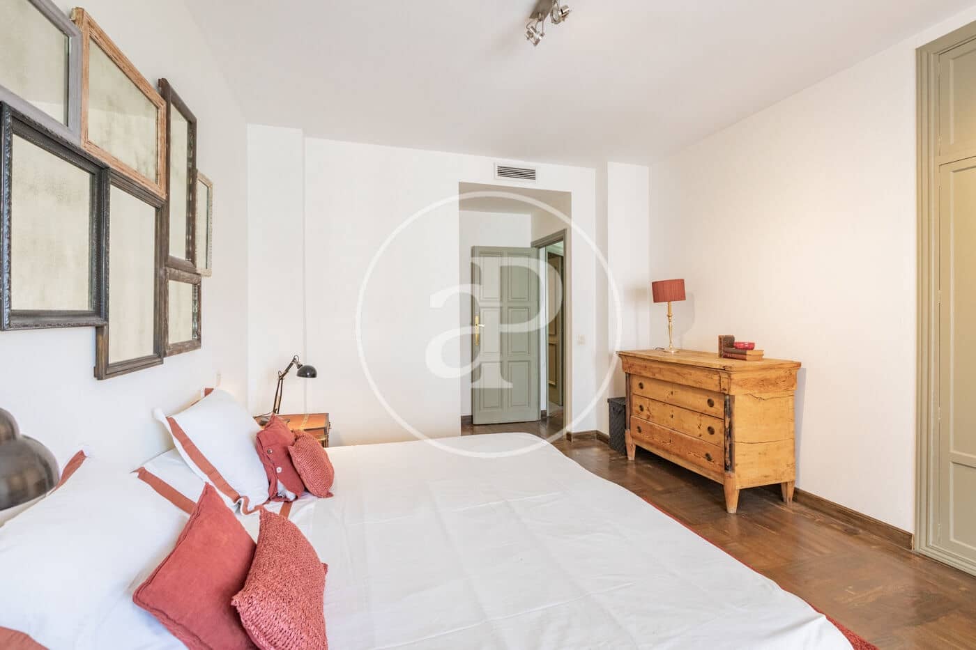 2 sovrum Lägenhet att hyra i Madrid stad - 3 900 € (Ref: 9042555)