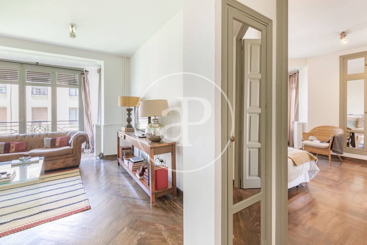 2 sovrum Lägenhet att hyra i Madrid stad - 3 900 € (Ref: 9042555)