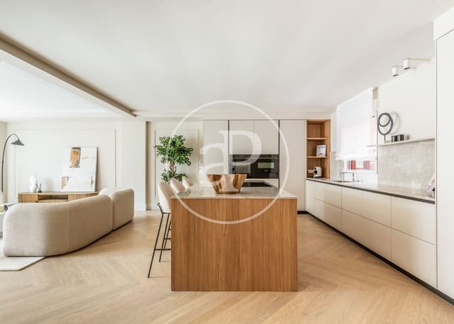 3 soverom Leilighet til salgs i Castellana, Madrid by - € 3 350 000 (Ref: 9049124)