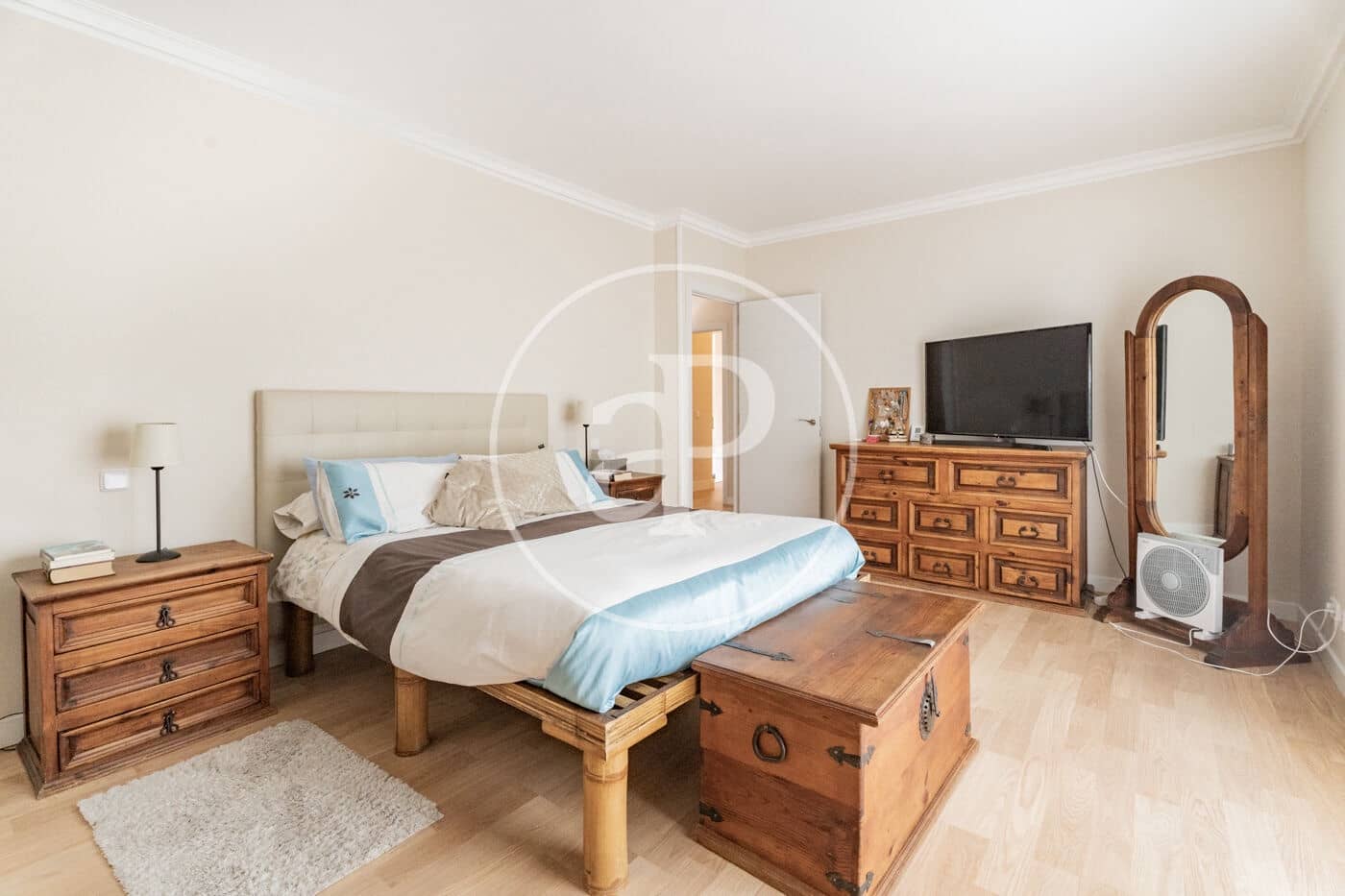 6 soveværelse Villa til salg i Boadilla del Monte med swimmingpool - € 1.350.000 (Ref: 9051347)