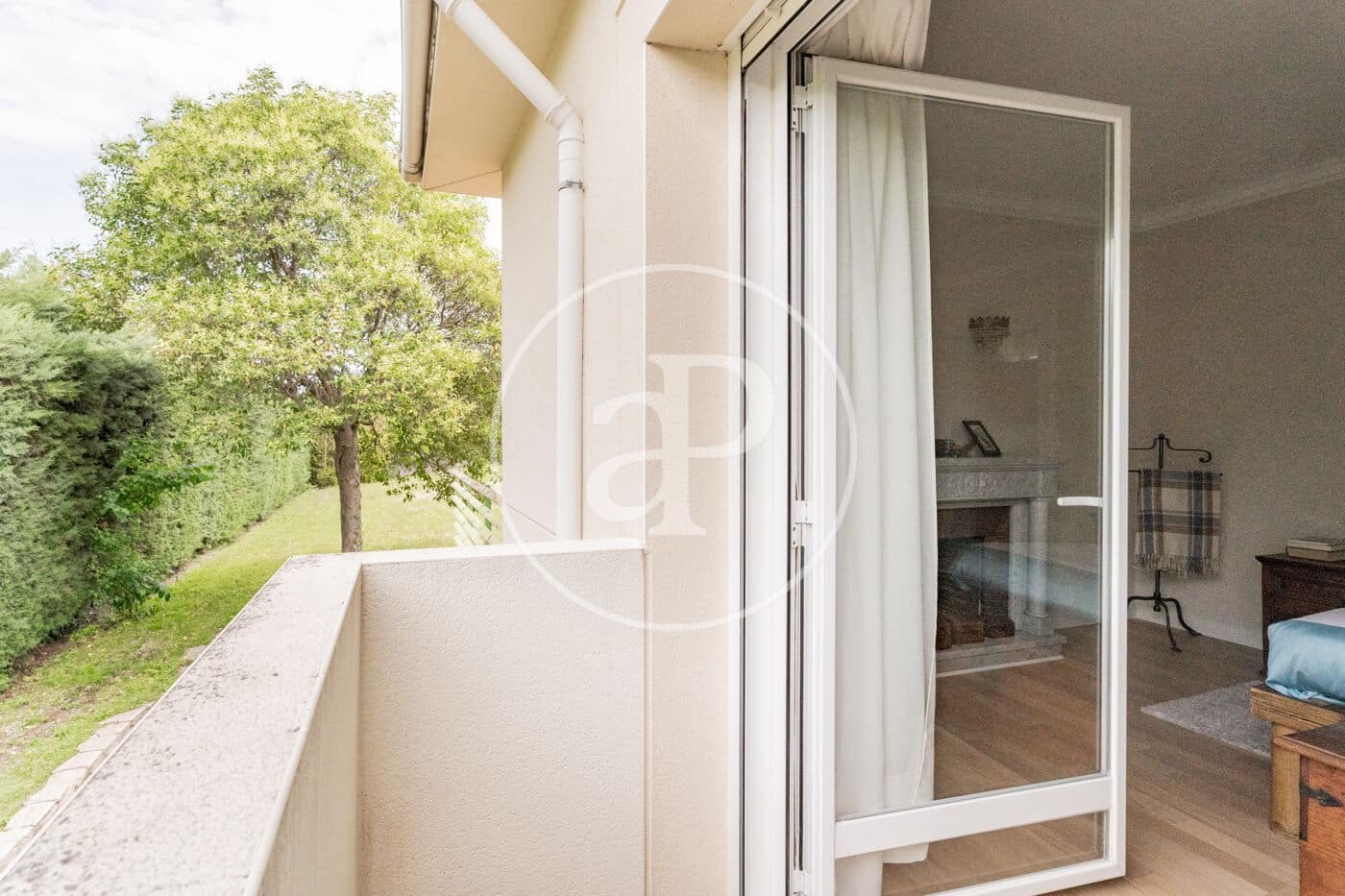 6 soveværelse Villa til salg i Boadilla del Monte med swimmingpool - € 1.350.000 (Ref: 9051347)