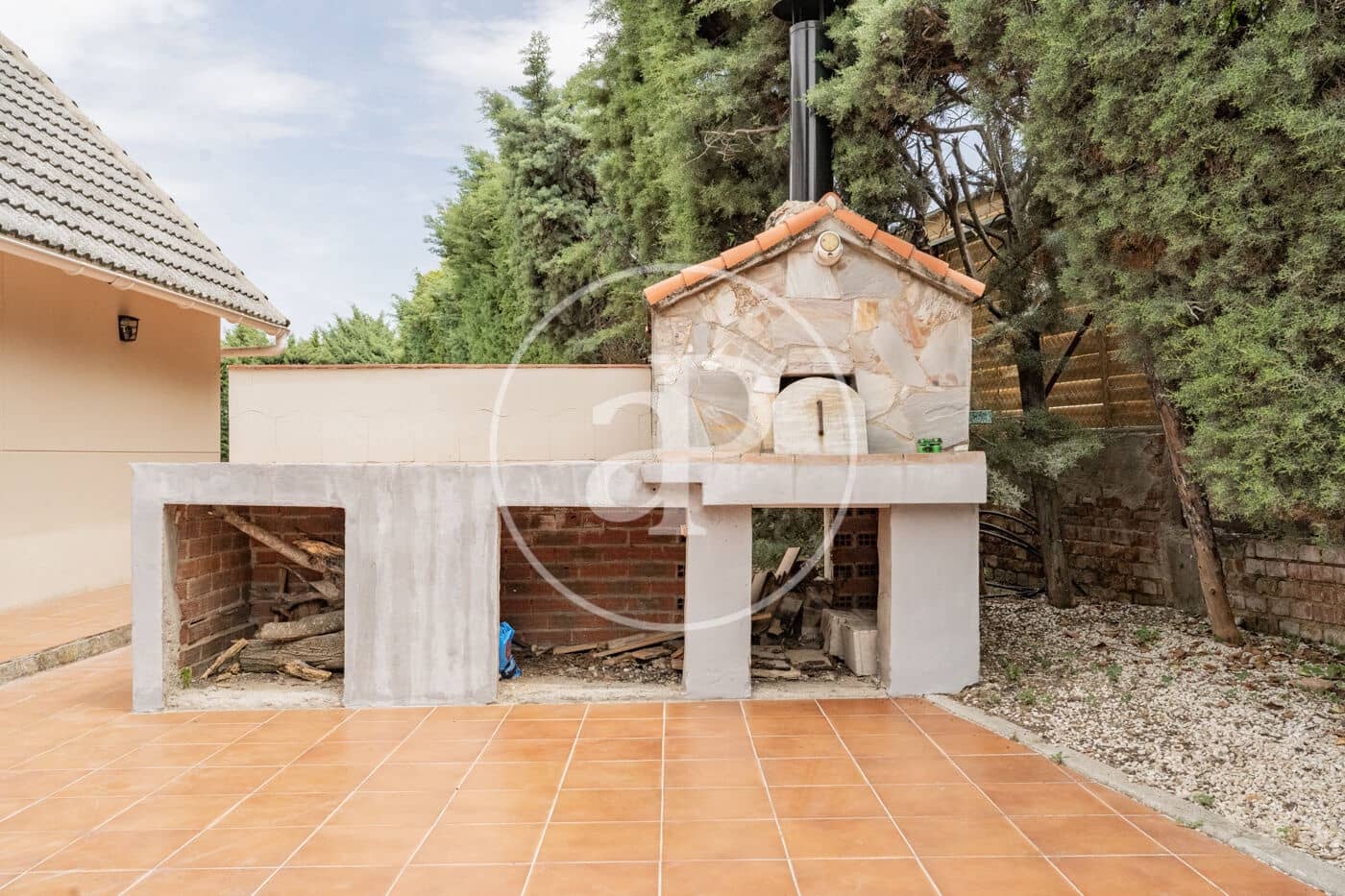 6 soveværelse Villa til salg i Boadilla del Monte med swimmingpool - € 1.350.000 (Ref: 9051347)