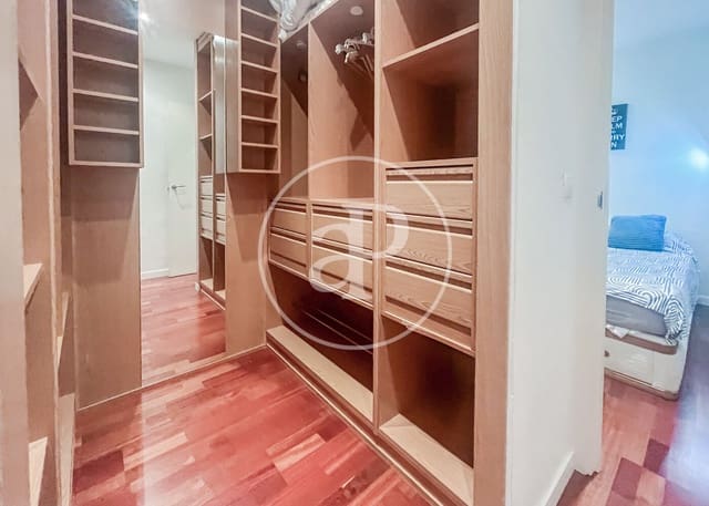 Appartement de 1 chambre à louer à Recoletos, Madrid ville - 2 390 € (Ref: 9051349)