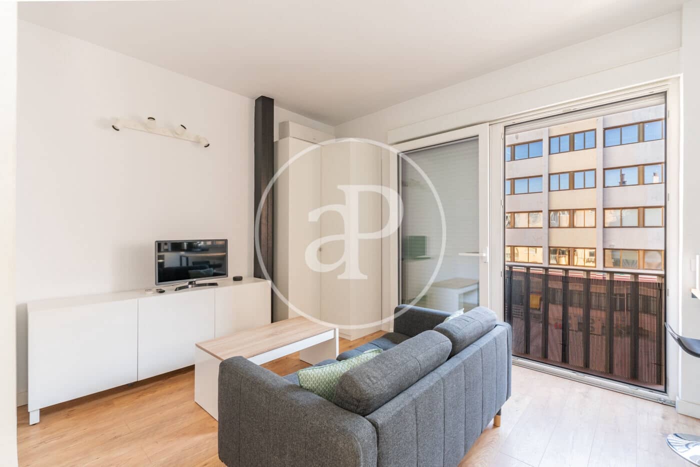 1 soveværelse Lejlighed til leje i Madrid by - € 1.400 (Ref: 9051353)