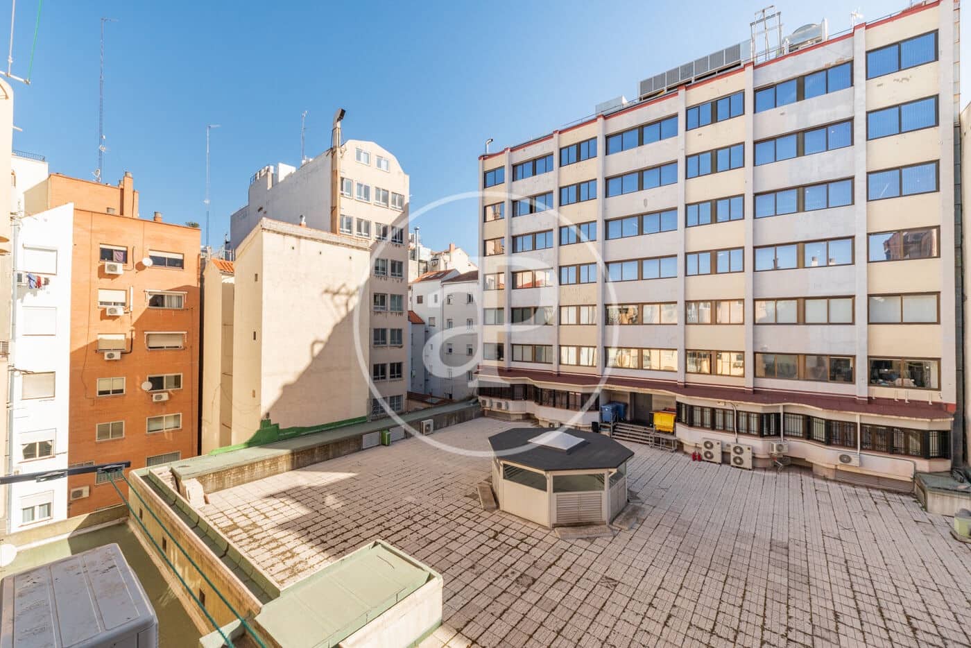 1 soveværelse Lejlighed til leje i Madrid by - € 1.400 (Ref: 9051353)