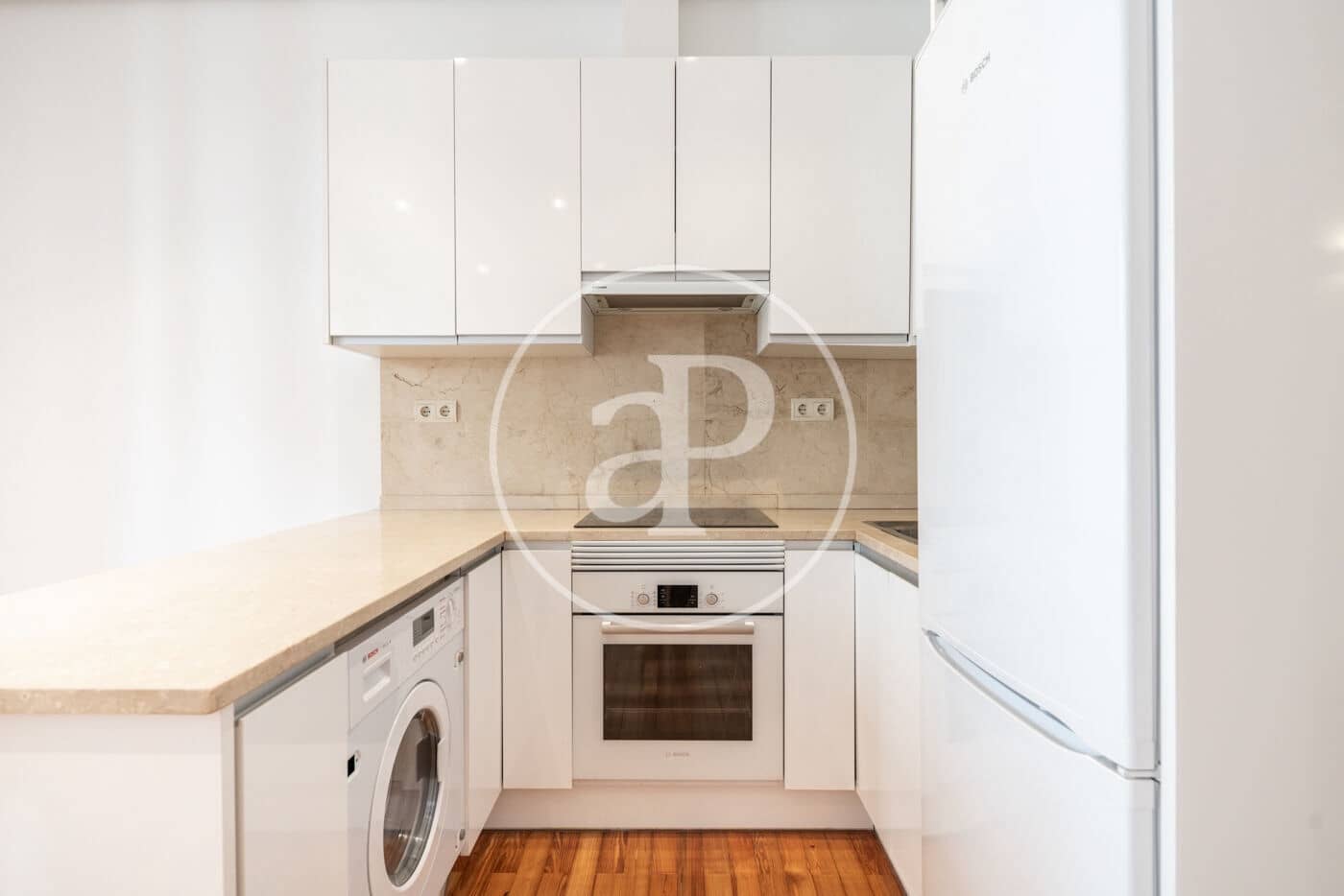 1 quarto Moradia para arrendar em Madrid cidade - 1 800 € (Ref: 9057871)