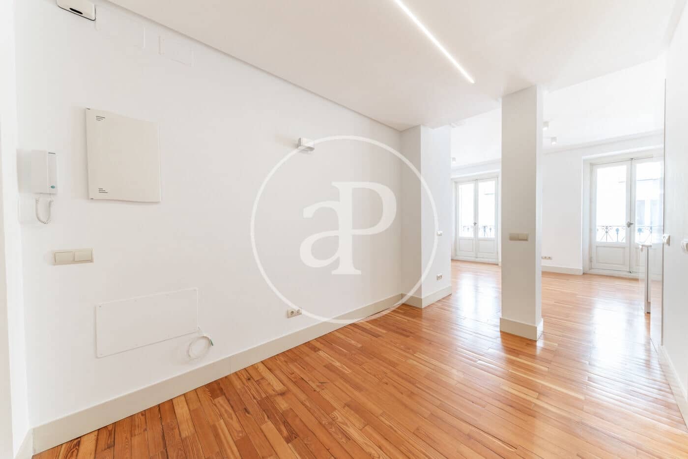 1 quarto Moradia para arrendar em Madrid cidade - 1 800 € (Ref: 9057871)