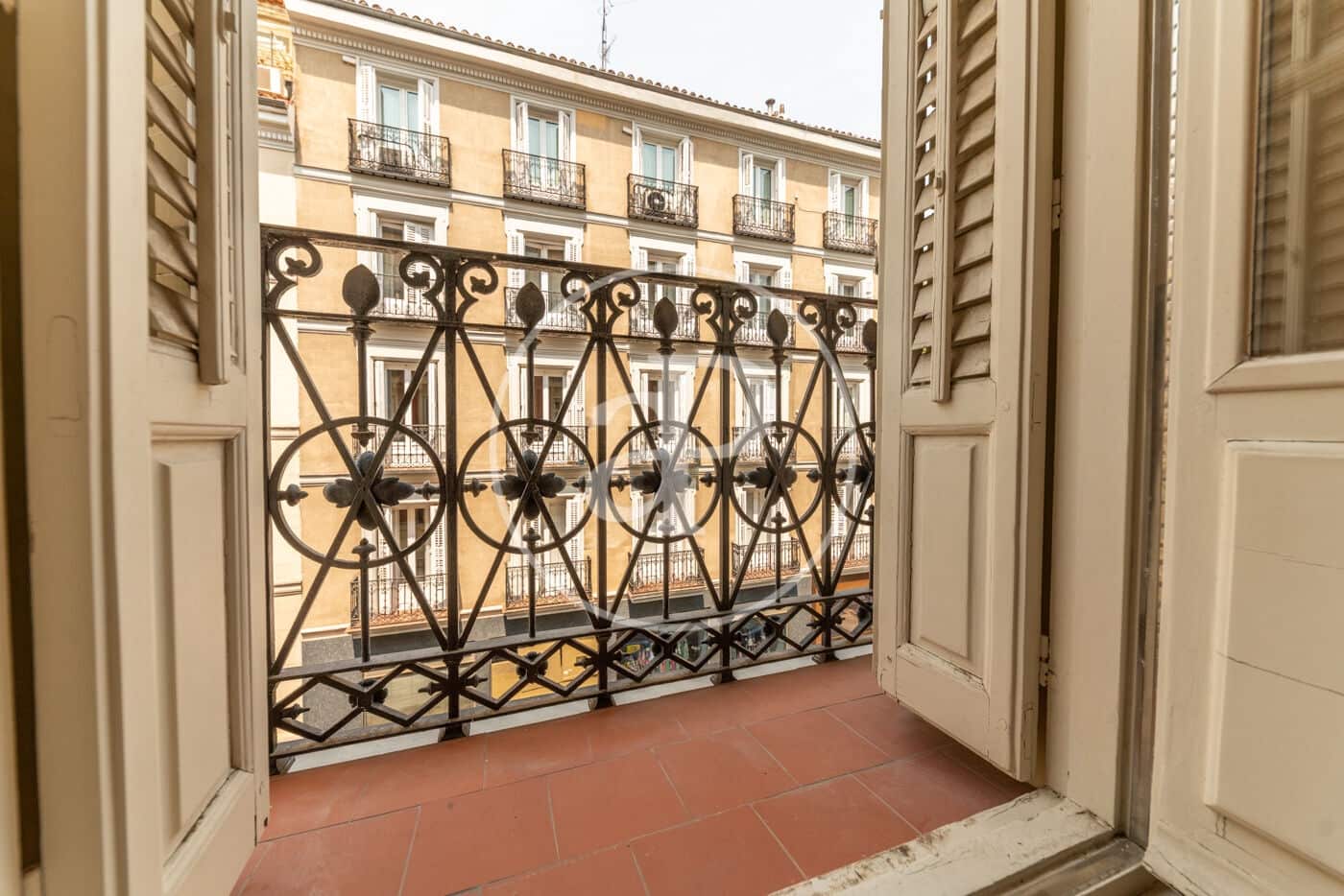 1 quarto Moradia para arrendar em Madrid cidade - 1 800 € (Ref: 9057871)