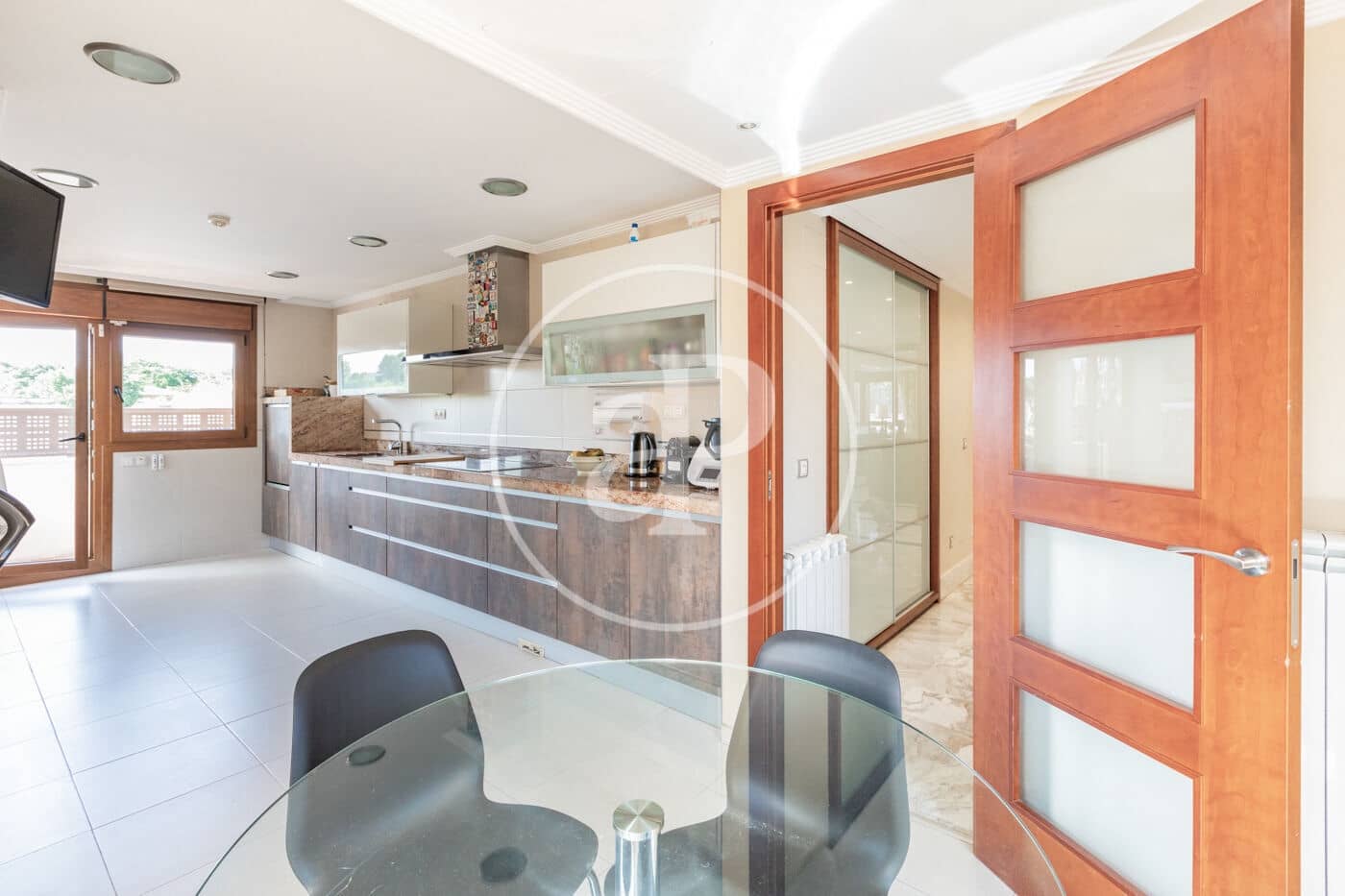 6 bedroom Villa for sale in Pozuelo de Alarcon with pool - € 1,700,000 (Ref: 9057881)