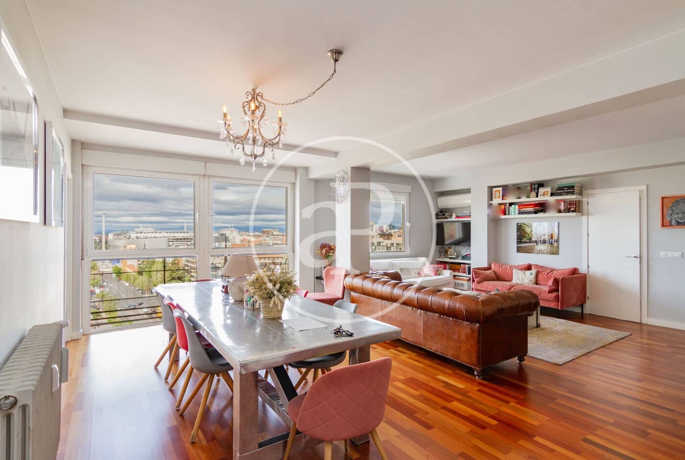 4 slaapkamer Appartement te koop in Madrid stad - € 1.800.000 (Ref: 9059757)