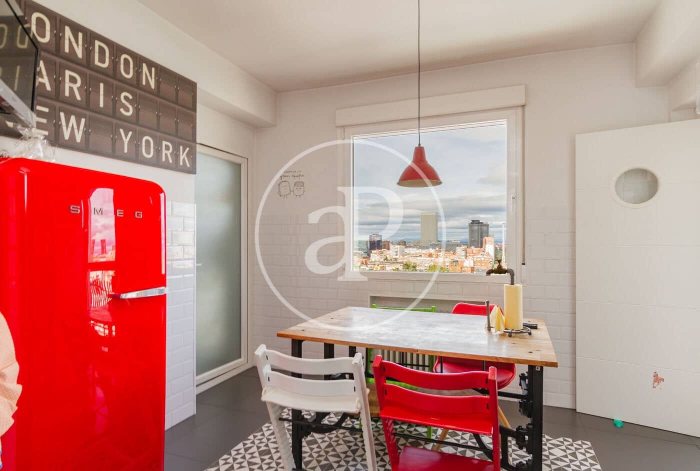 4 slaapkamer Appartement te koop in Madrid stad - € 1.800.000 (Ref: 9059757)