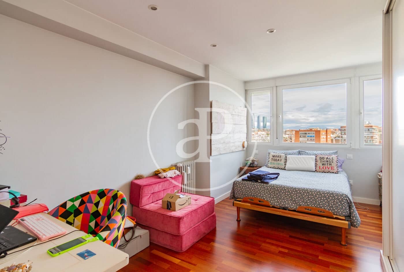 4 slaapkamer Appartement te koop in Madrid stad - € 1.800.000 (Ref: 9059757)