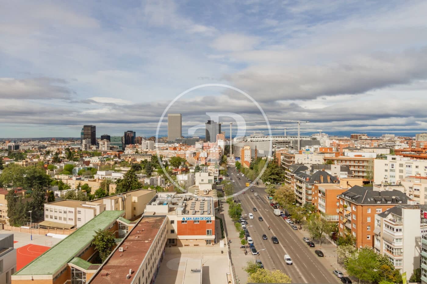 4 slaapkamer Appartement te koop in Madrid stad - € 1.800.000 (Ref: 9059757)