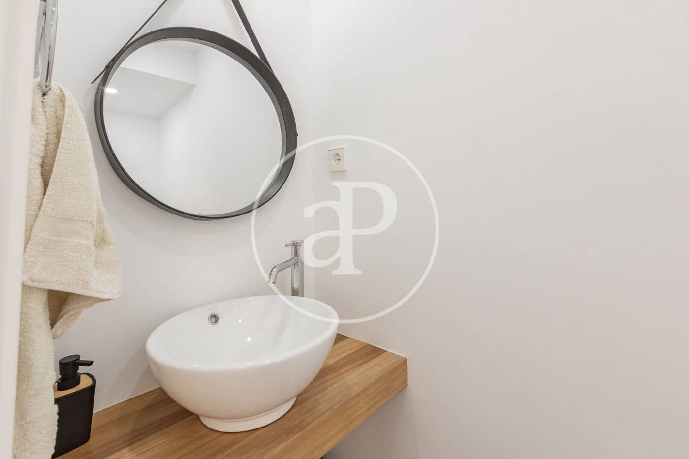 7 soveværelse Penthouse til salg i Madrid by - € 2.850.000 (Ref: 9062640)