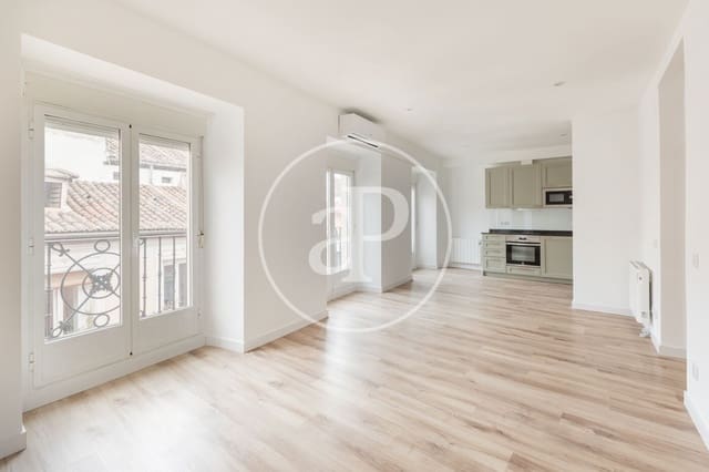 Appartement de 2 chambres à louer à Universidad, Madrid ville - 1 800 € (Ref: 9062642)