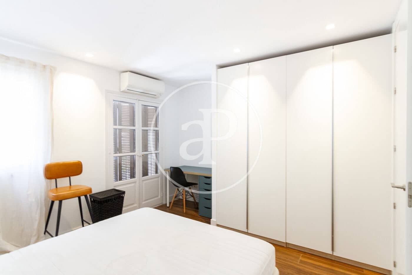 2 soverom Leilighet til leie i Madrid by - € 3 000 (Ref: 9062643)