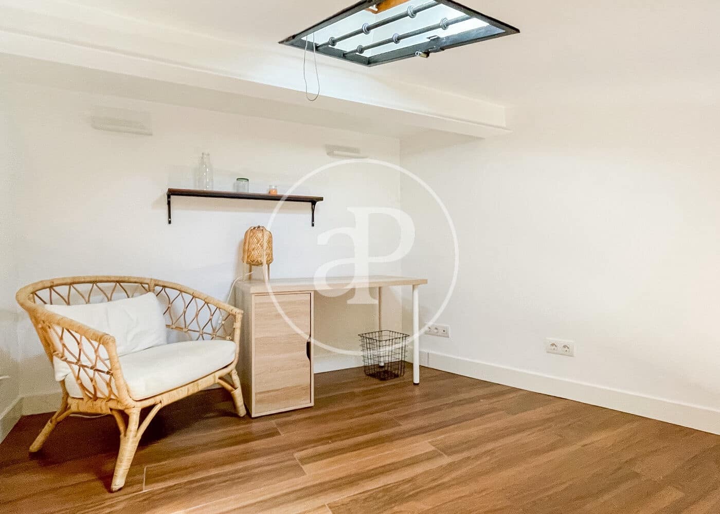 2 soverom Leilighet til leie i Madrid by - € 3 000 (Ref: 9062643)