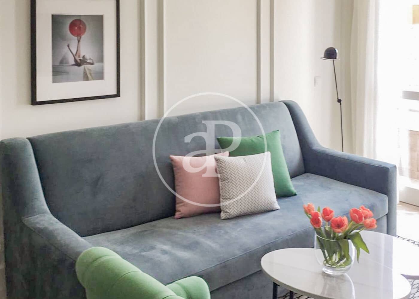 1 quarto Apartamento para arrendar em Madrid cidade - 2 000 € (Ref: 9062645)