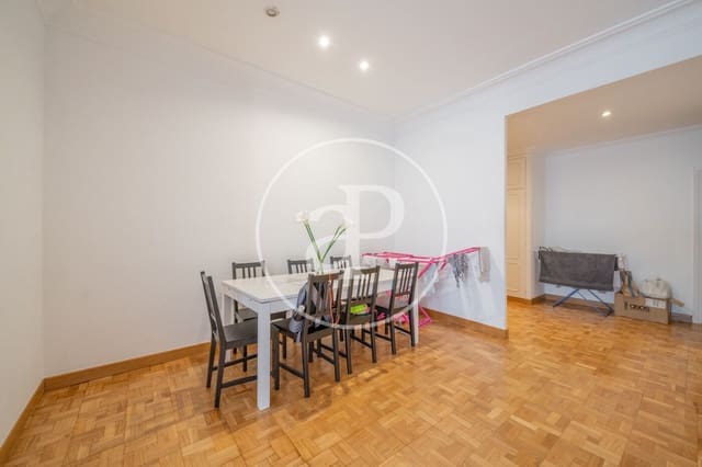 4 quarto Apartamento para arrendar em Castellana, Madrid cidade - 3 500 € (Ref: 9065479)