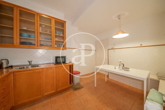 4 quarto Apartamento para arrendar em Castellana, Madrid cidade - 3 500 € (Ref: 9065479)