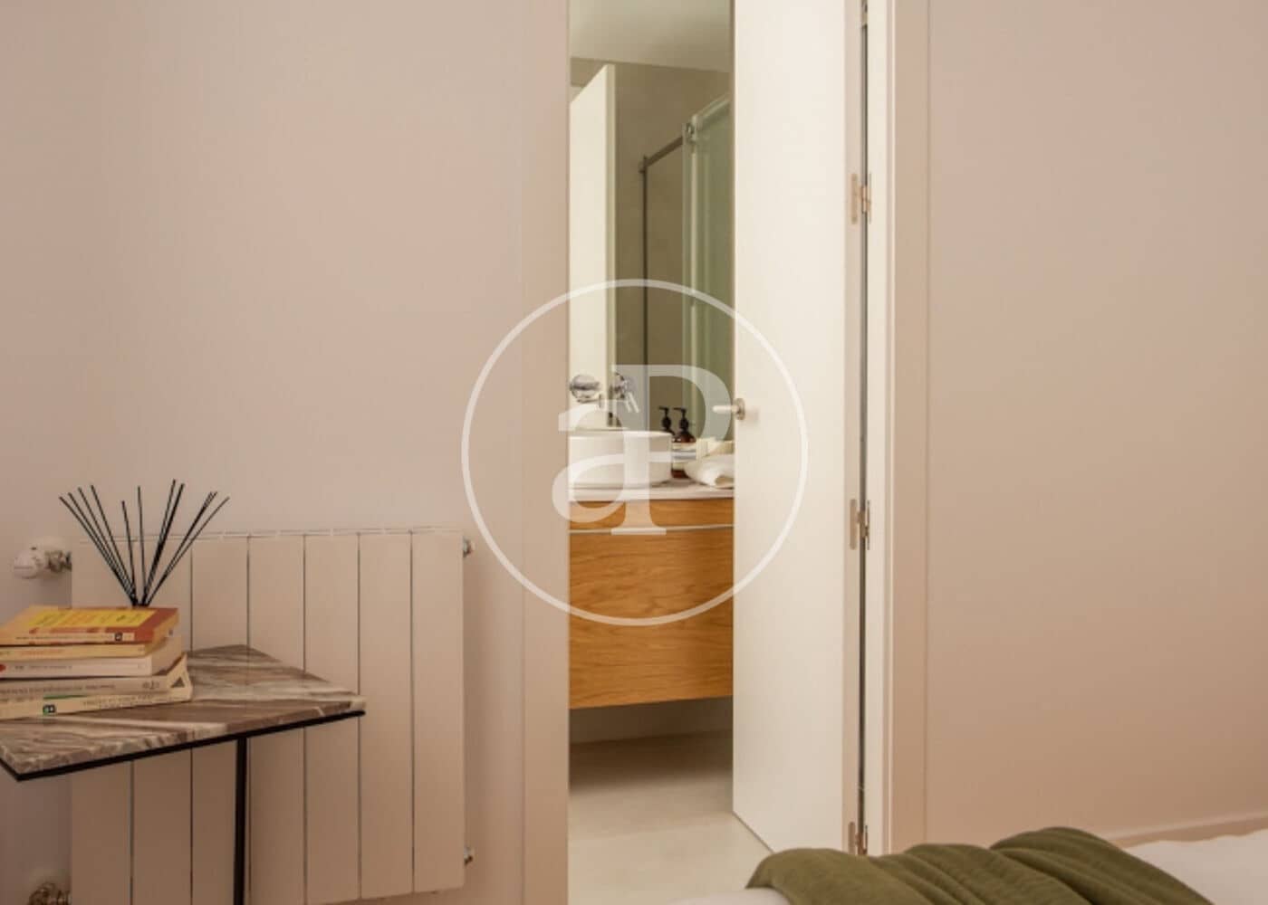 4 soverom Leilighet til leie i Madrid by - € 7 500 (Ref: 9069068)