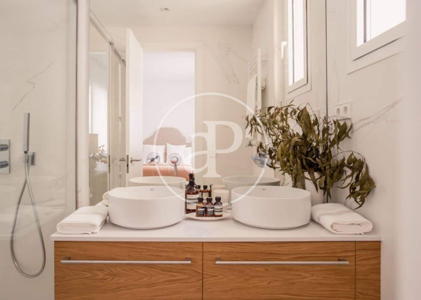 4 soverom Leilighet til leie i Madrid by - € 7 500 (Ref: 9069068)