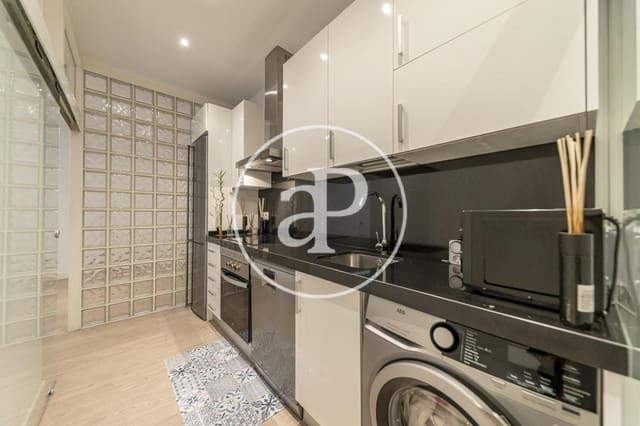2 sovrum Lägenhet att hyra i Fuente del Berro, Madrid stad - 2 000 € (Ref: 9073637)