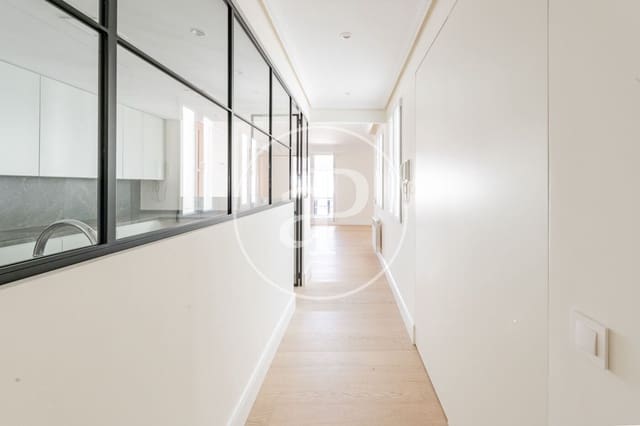 Ático de 2 habitaciones en Castellana, Madrid ciudad en alquiler - 6.000 € (Ref: 9073639)