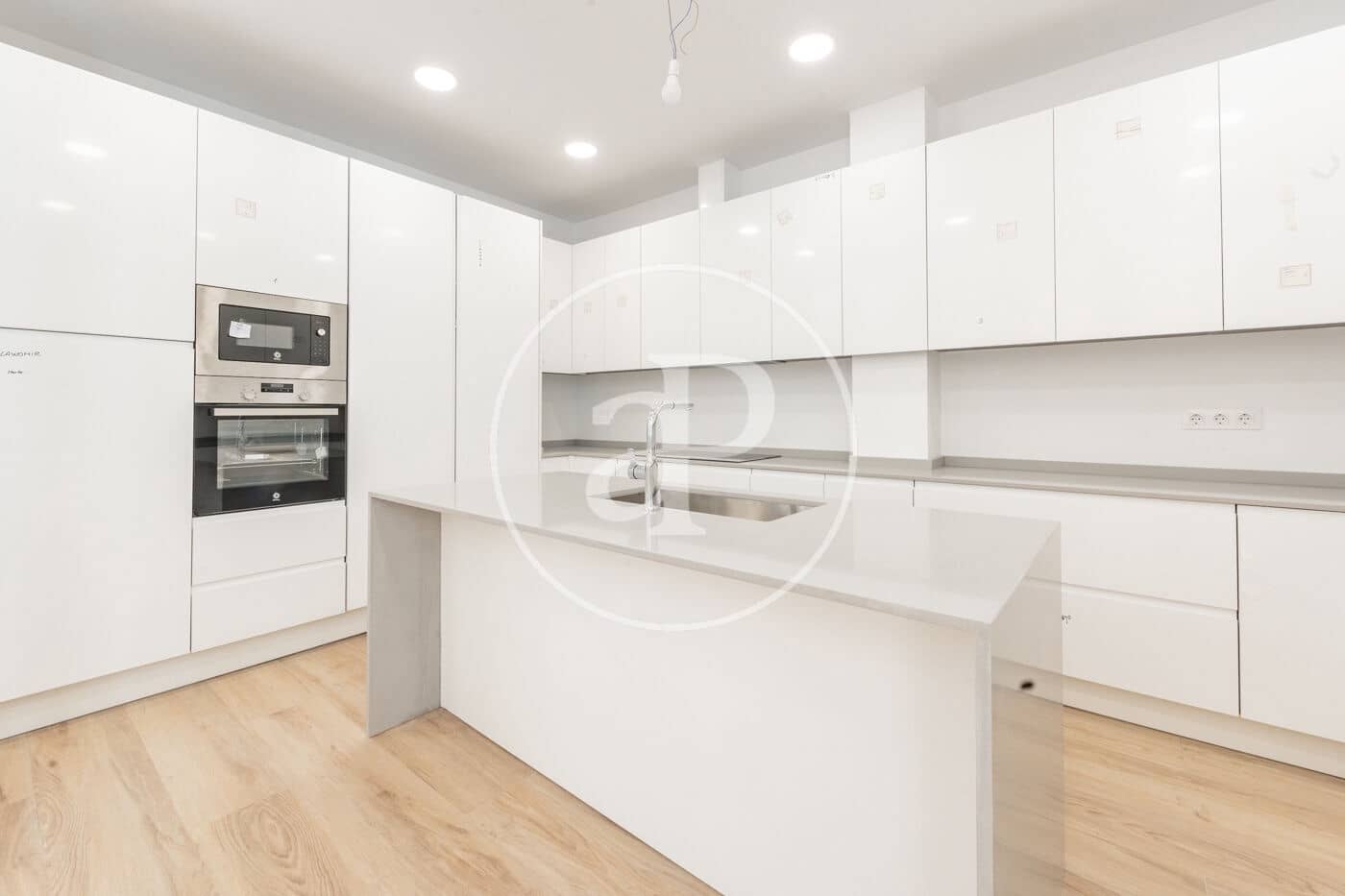 4 soverom Leilighet til salgs i Madrid by - € 1 395 000 (Ref: 9073641)