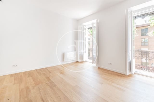 4 Zimmer Apartment zu verkaufen in Cortes, Madrid Stadt - 1.395.000 € (Ref: 9073641)