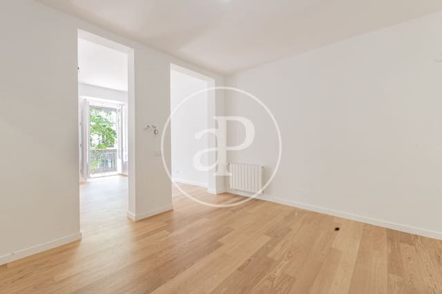 4 Zimmer Apartment zu verkaufen in Cortes, Madrid Stadt - 1.395.000 € (Ref: 9073641)