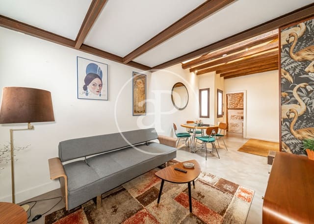 1 soveværelse Lejlighed til leje i Embajadores, Madrid by - € 1.700 (Ref: 9075089)