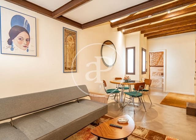 1 soveværelse Lejlighed til leje i Embajadores, Madrid by - € 1.700 (Ref: 9075089)