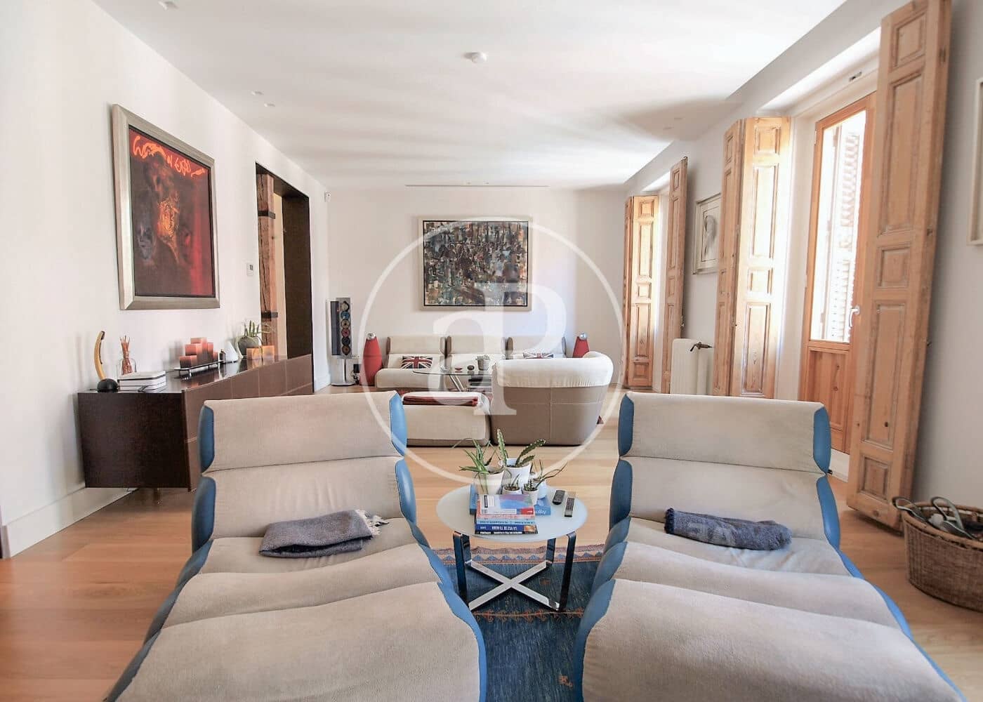 4 quarto Apartamento para arrendar em Madrid cidade - 8 800 € (Ref: 9081795)