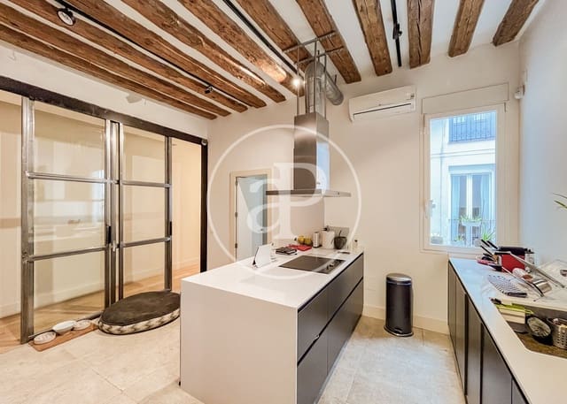 4 quarto Apartamento para arrendar em Justicia, Madrid cidade - 8 800 € (Ref: 9081795)