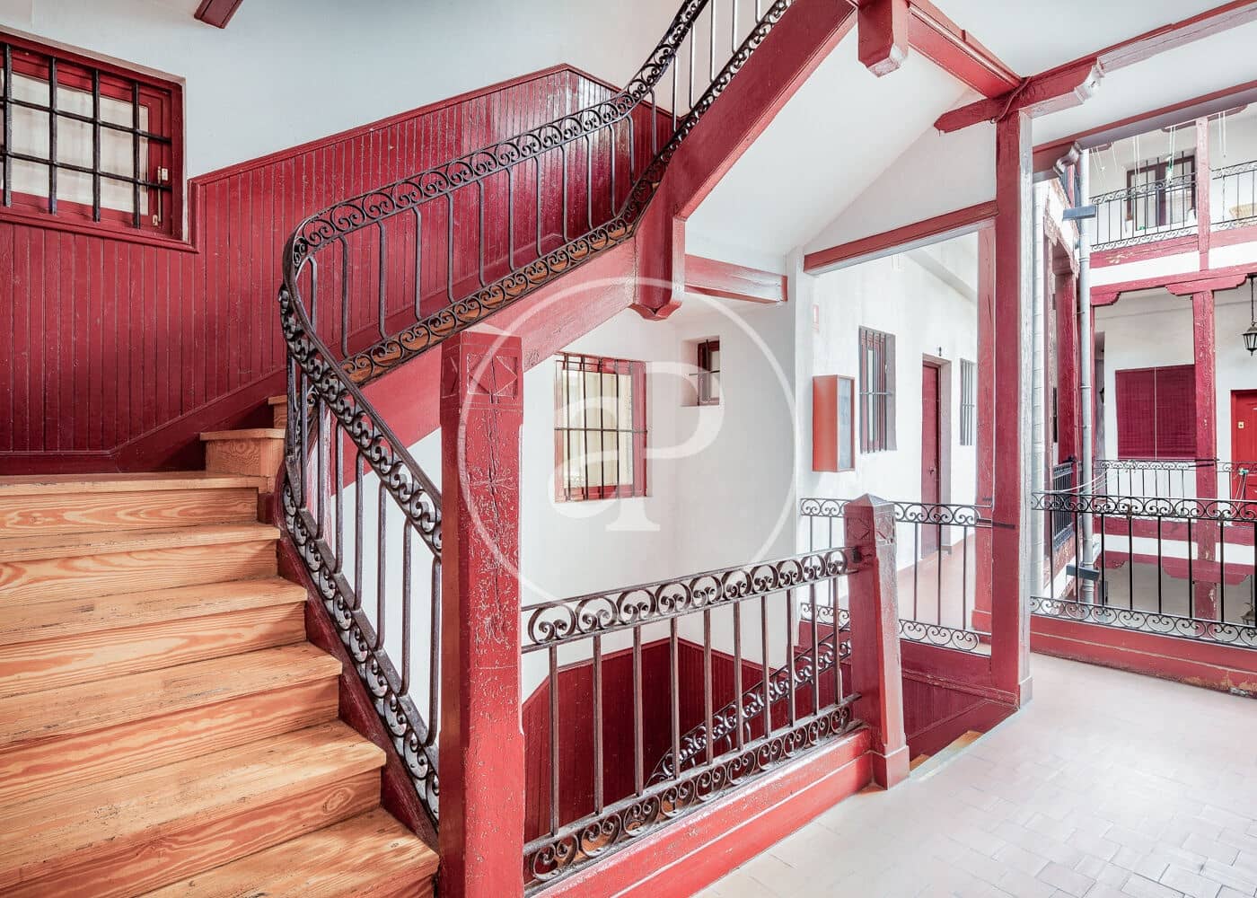 Appartement de 2 chambres à louer à Madrid ville - 2 800 € (Ref: 9081801)