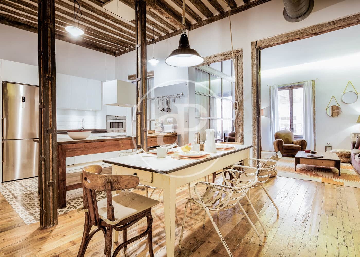 Appartement de 2 chambres à louer à Madrid ville - 2 800 € (Ref: 9081801)