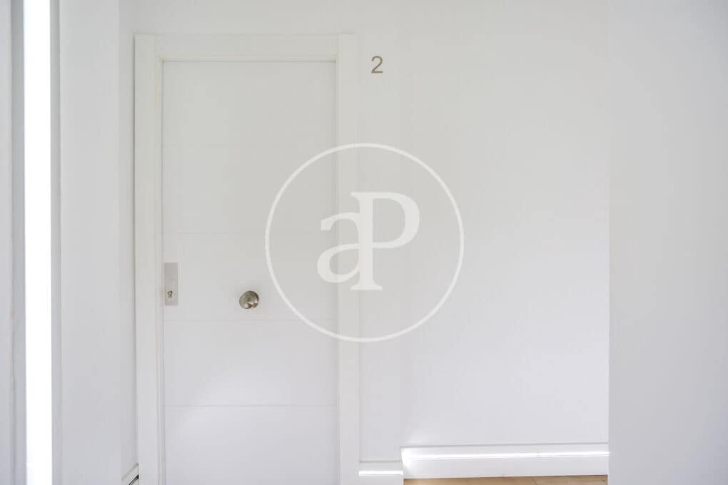 Apartamento de 1 habitación en Madrid ciudad en alquiler - 1.290 € (Ref: 9081805)