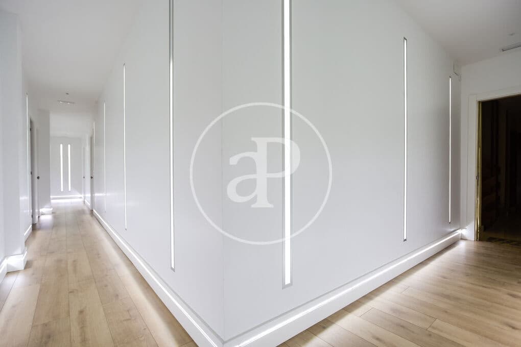 Apartamento de 1 habitación en Madrid ciudad en alquiler - 1.290 € (Ref: 9081805)