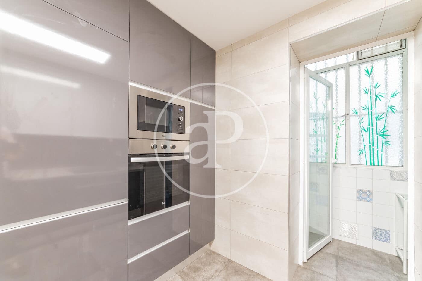 3 sovrum Lägenhet att hyra i Madrid stad - 2 650 € (Ref: 9085515)